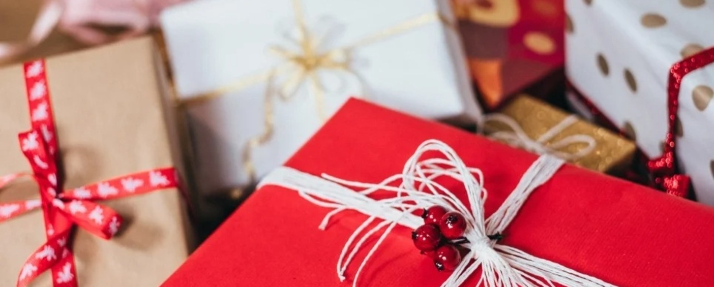 The Gift Wrapper's Guide to the Holidays