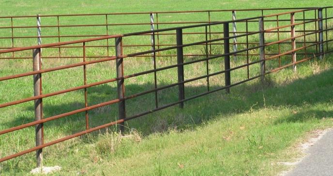 Luco 5 Rail 48"x20' 14 Gauge Continuous Fence Panel