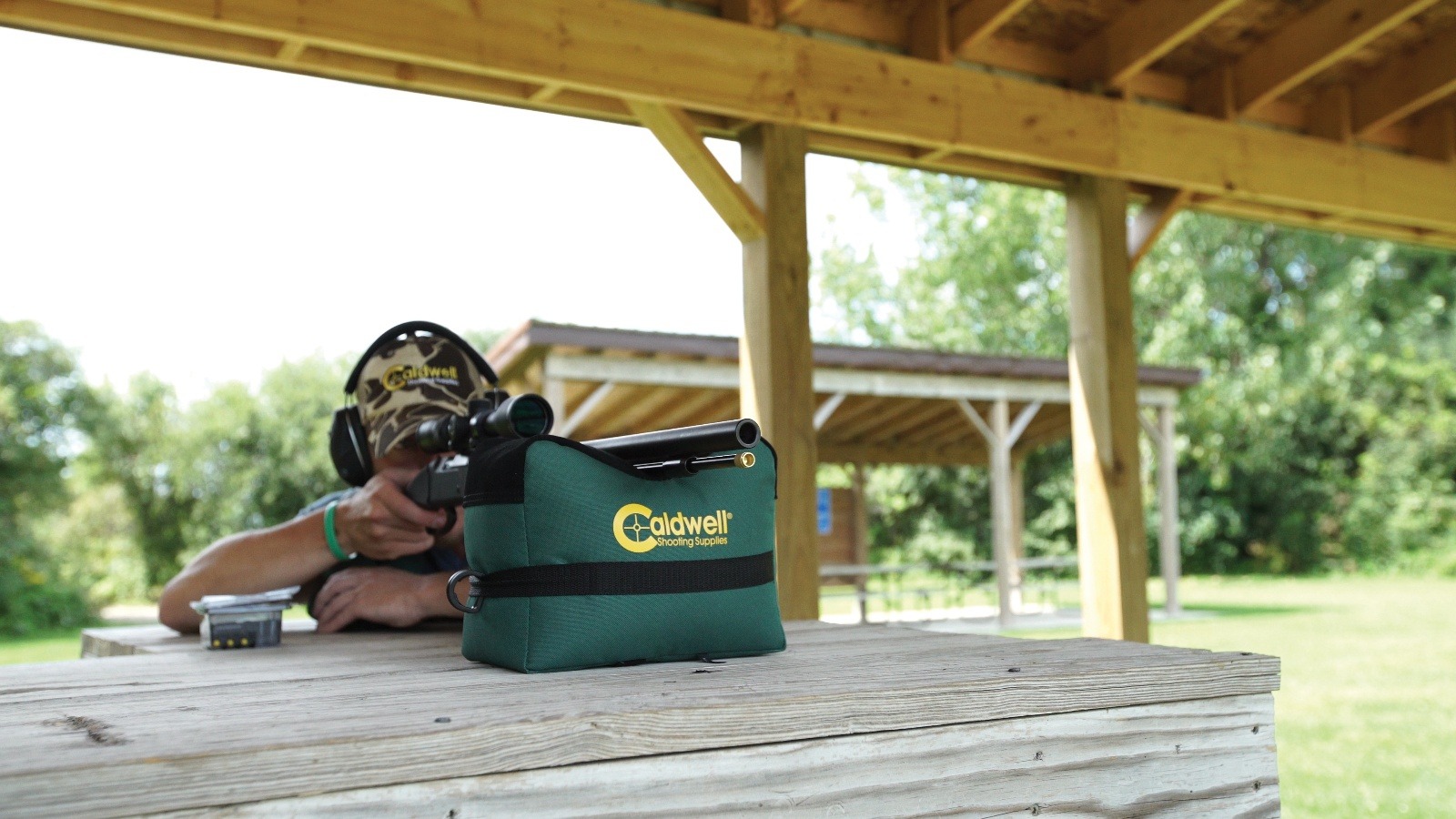 Deadshot Front Filled Shooting Bag