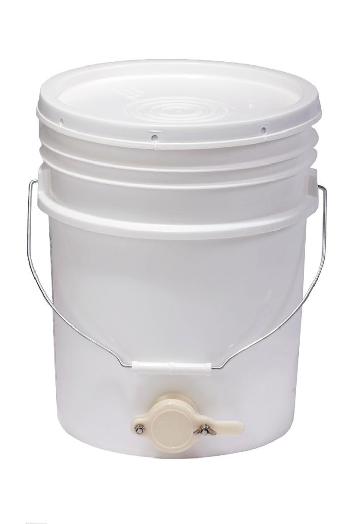 content/products/Plastic Bucket 5 Gallon