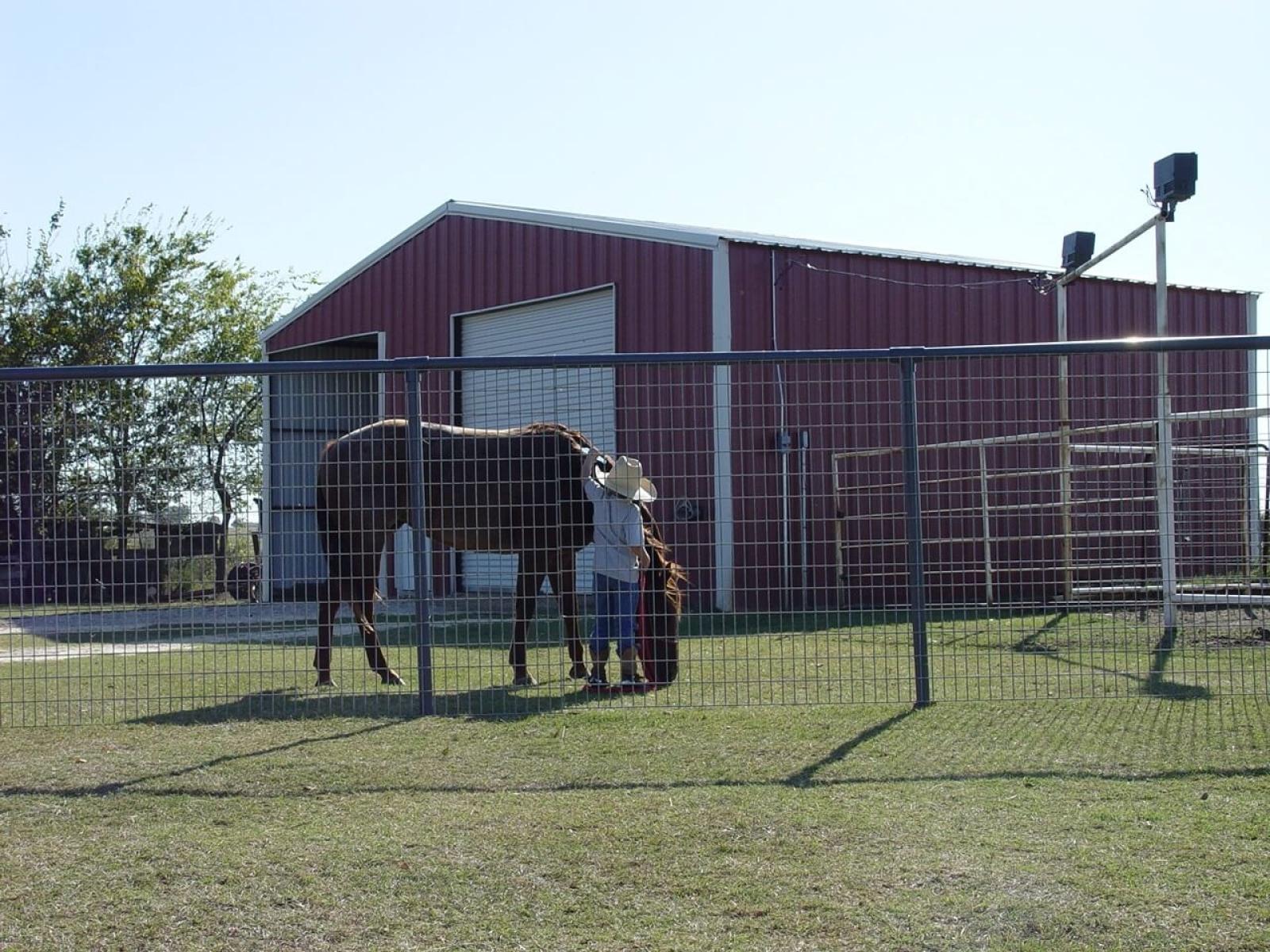 Oklahoma Steel 12.5 Gauge Wire Horse Fence