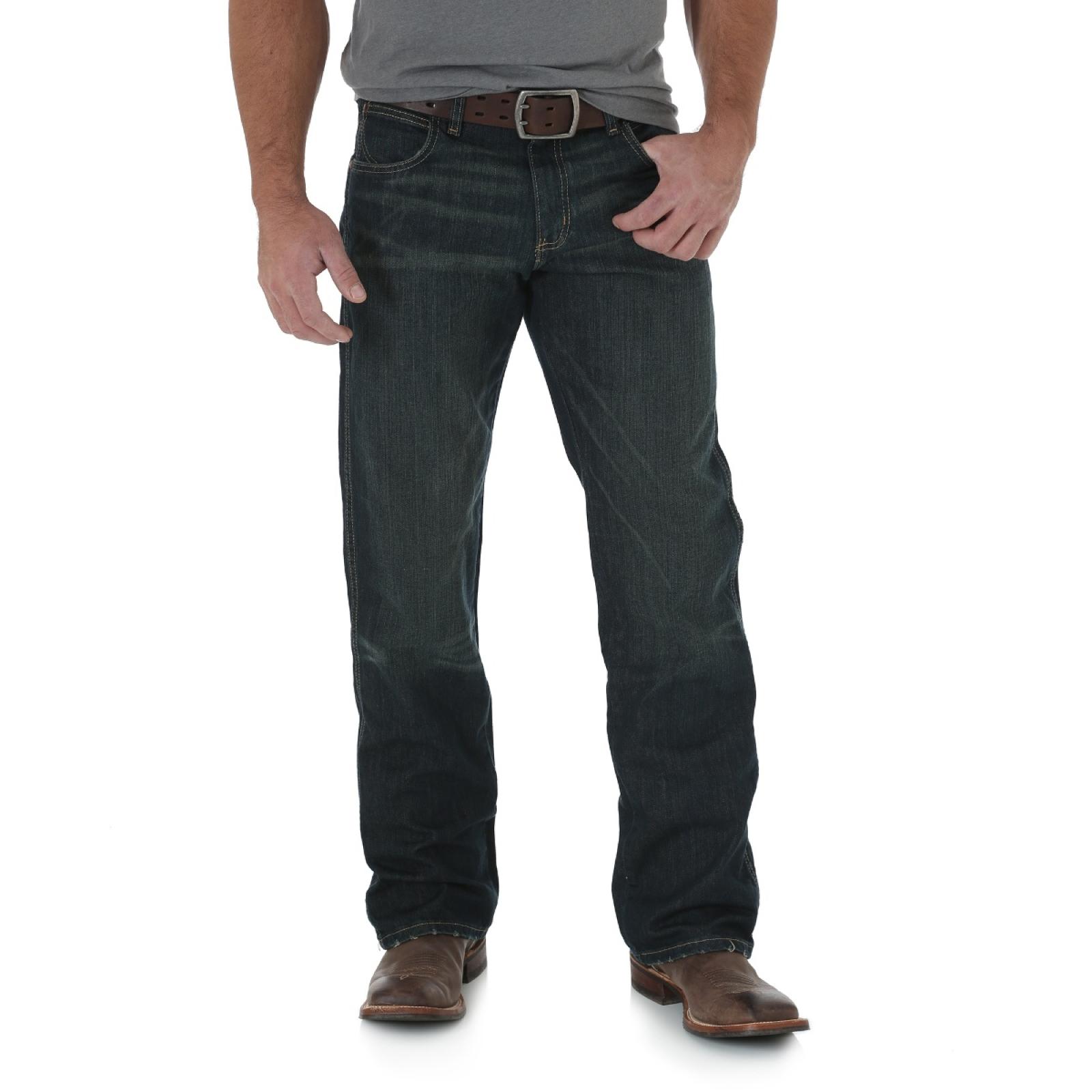 Men's Wrangler Retro® Relaxed Fit Bootcut Jean