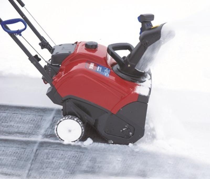 Toro Power Clear 518 ZR (18") 99cc 4-Cycle Single-Stage Snow Blower
