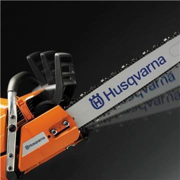 Husqvarna 135 Mark II 16 in. 38cc 2-Cycle Gas Chainsaw Adjustable Blade