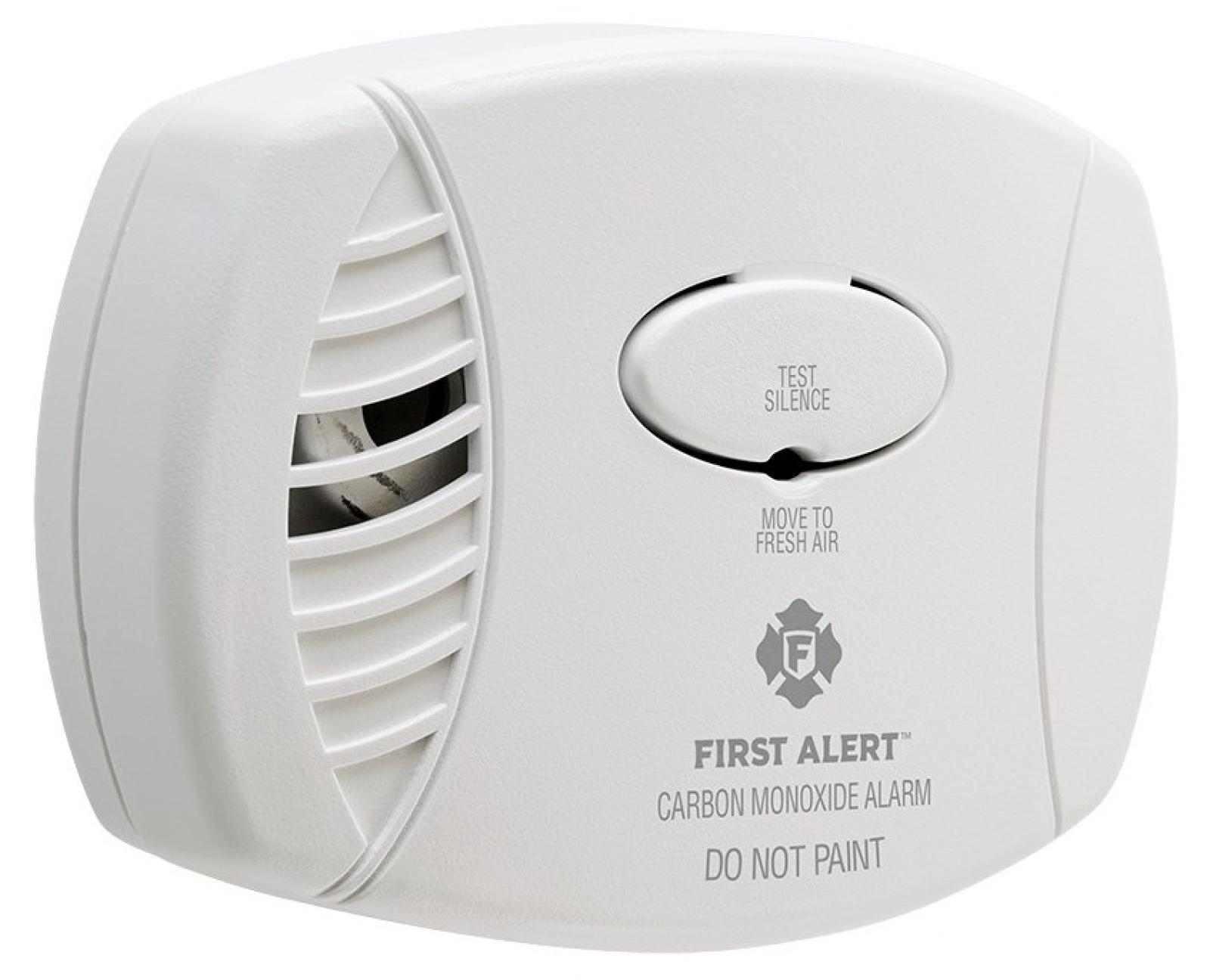 First Alert Carbon Monoxide Plug-In Alarm with Battery Backup