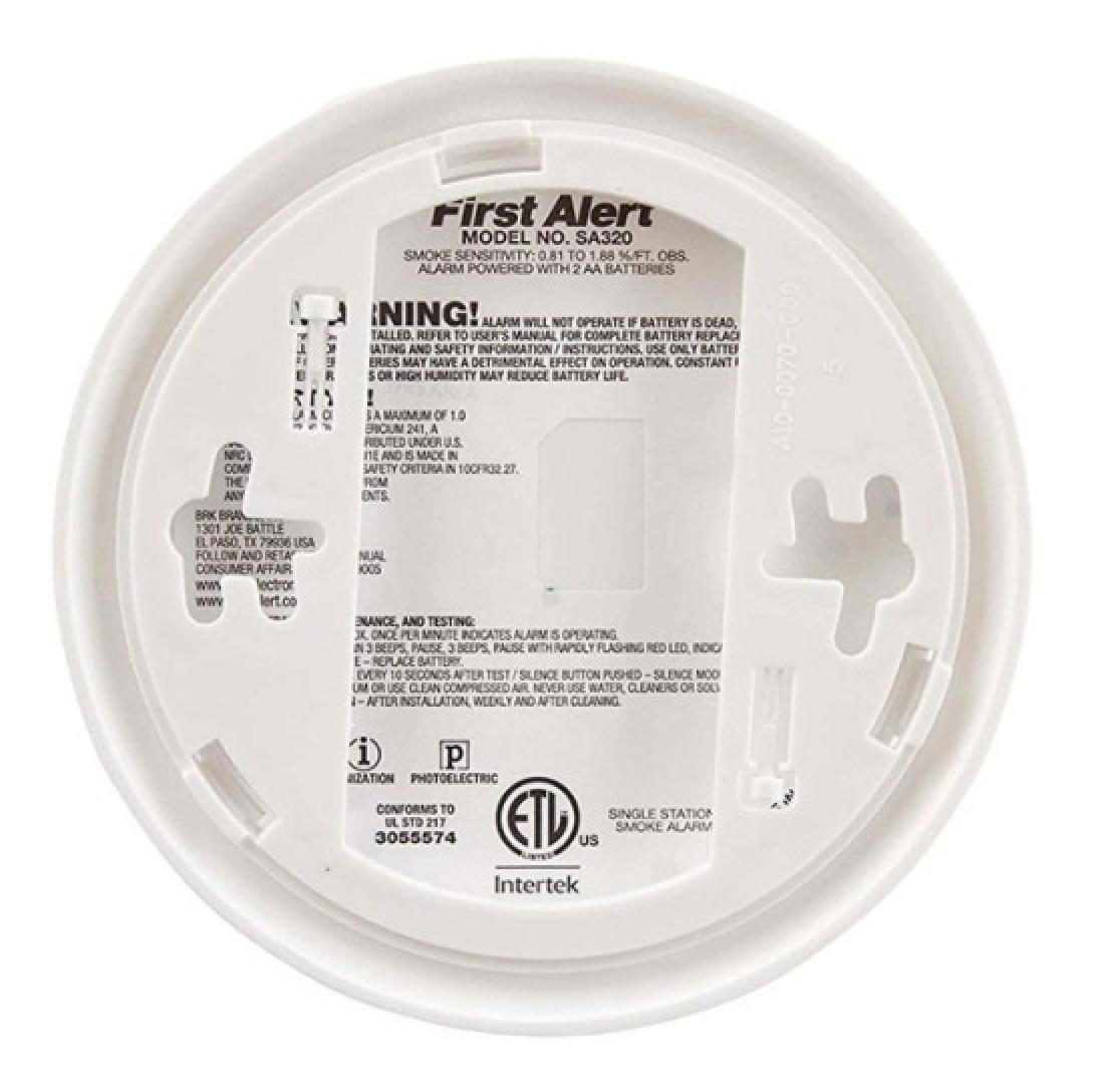 First Alert Smoke Alarm with Smart Sensing Technology and Nuisance Resistance