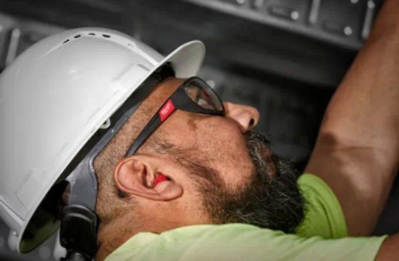 Milwaukee Disposable Ear Plugs in Use