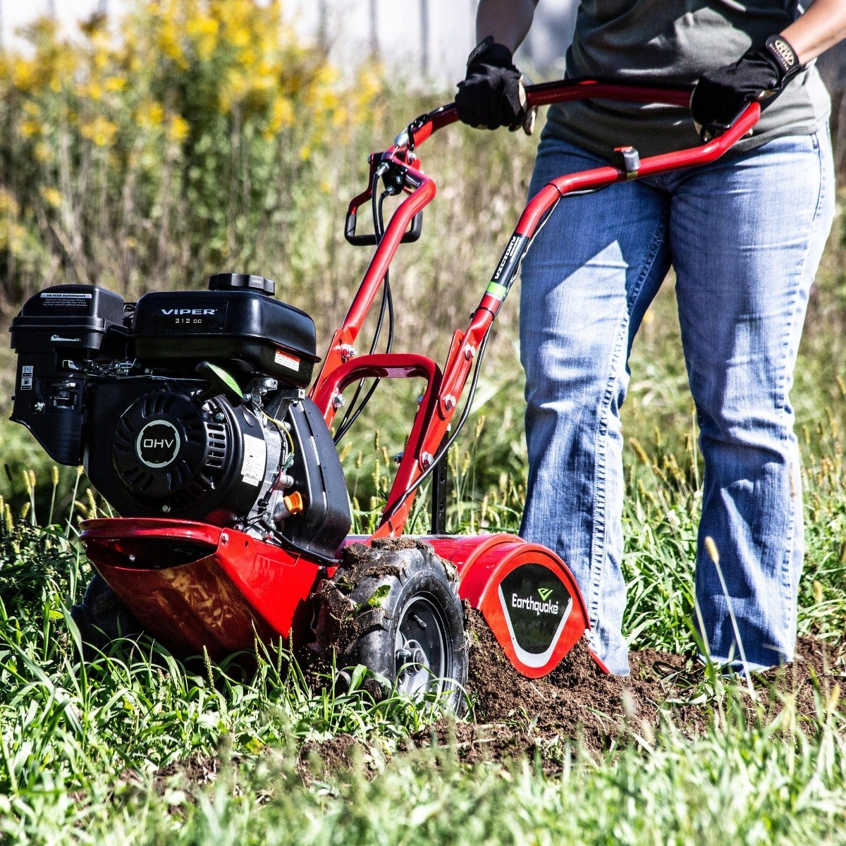 Earthquake rear tine tiller
