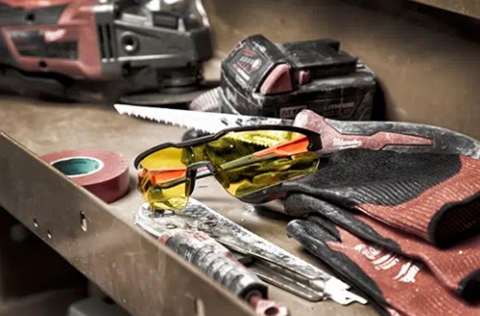 Milwaukee Anti-Scratch Safety Glasses on Work Bench Table