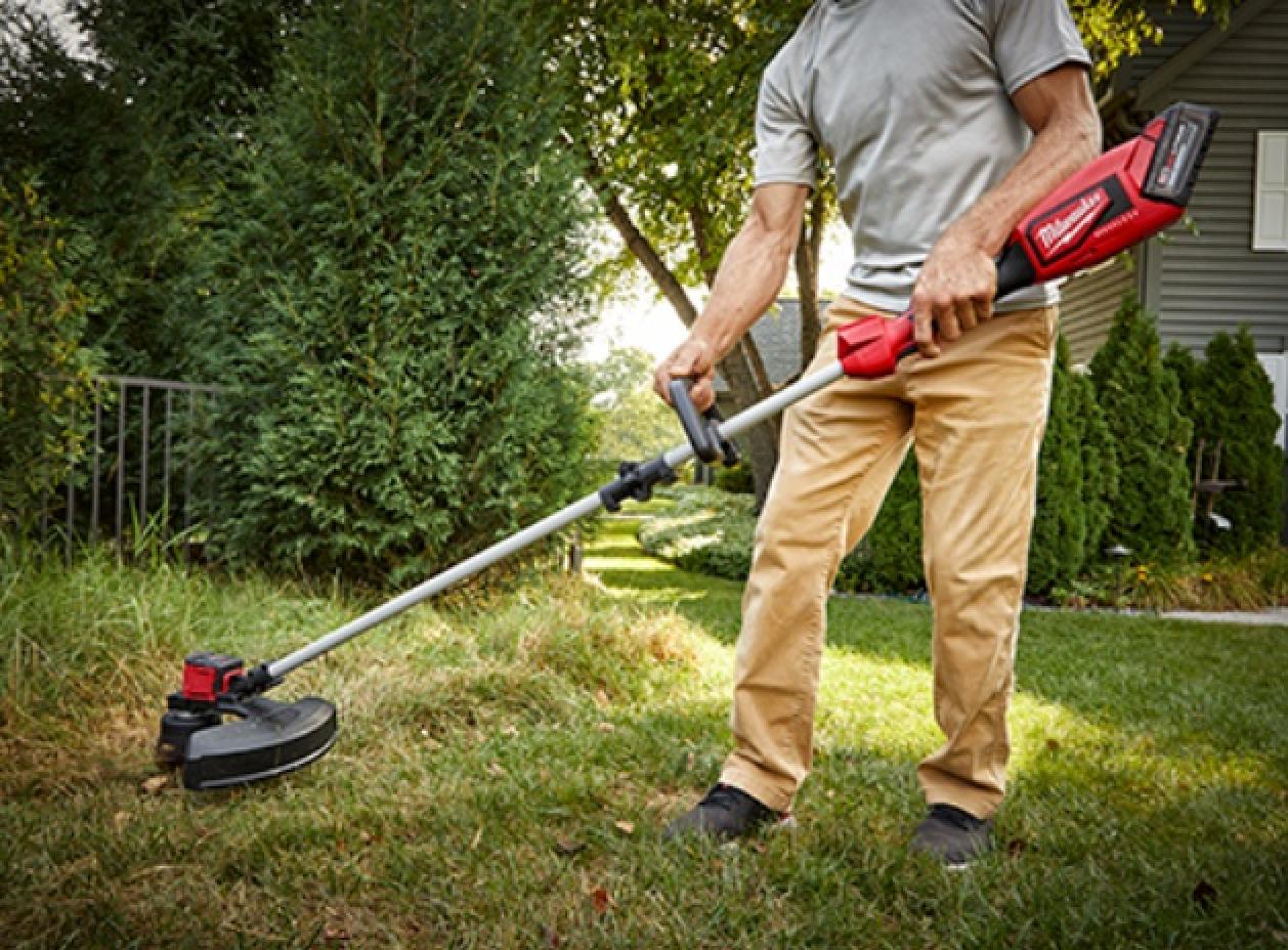 Milwaukee M18 Brushless String Trimmer (Tool-Only)
