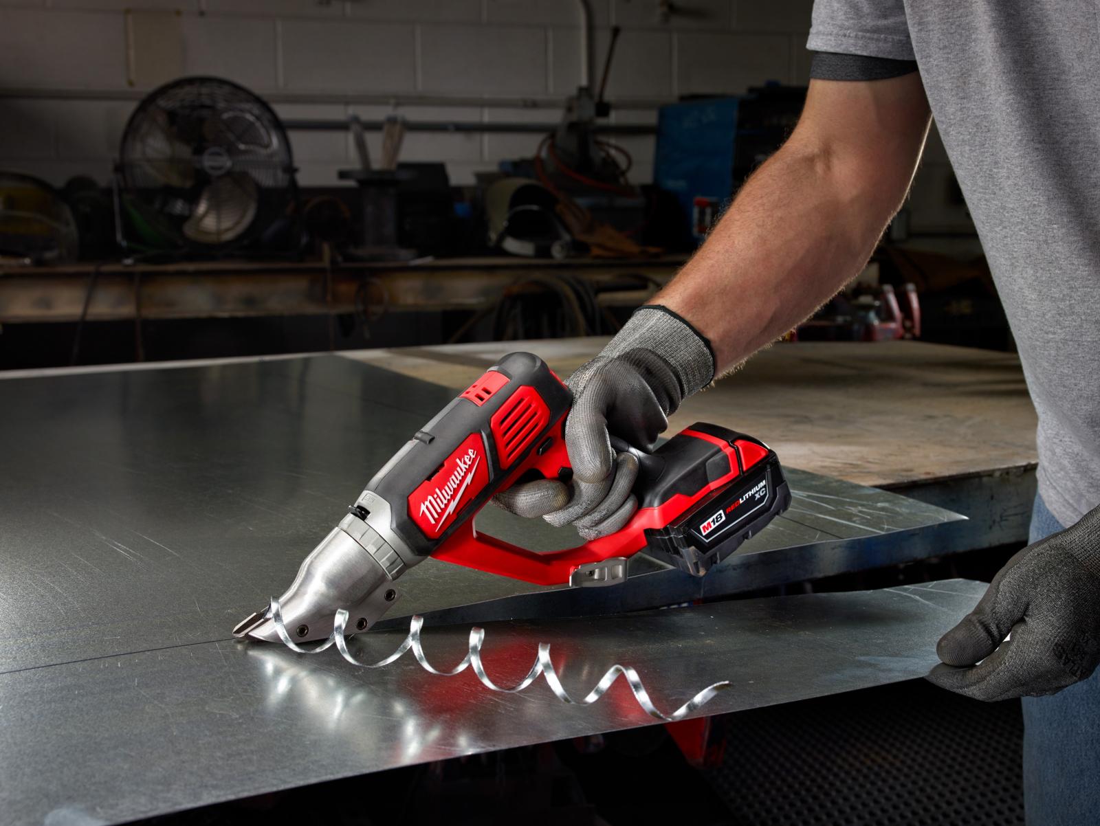 Milwaukee M18 18 Gauge Double Cut Shear