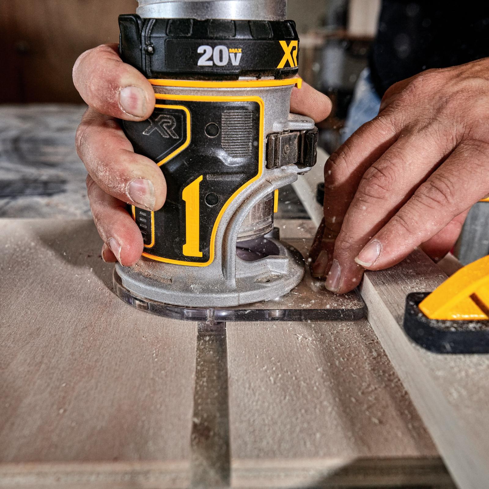 DeWalt 20V MAX XR Brushless Cordless Compact Router