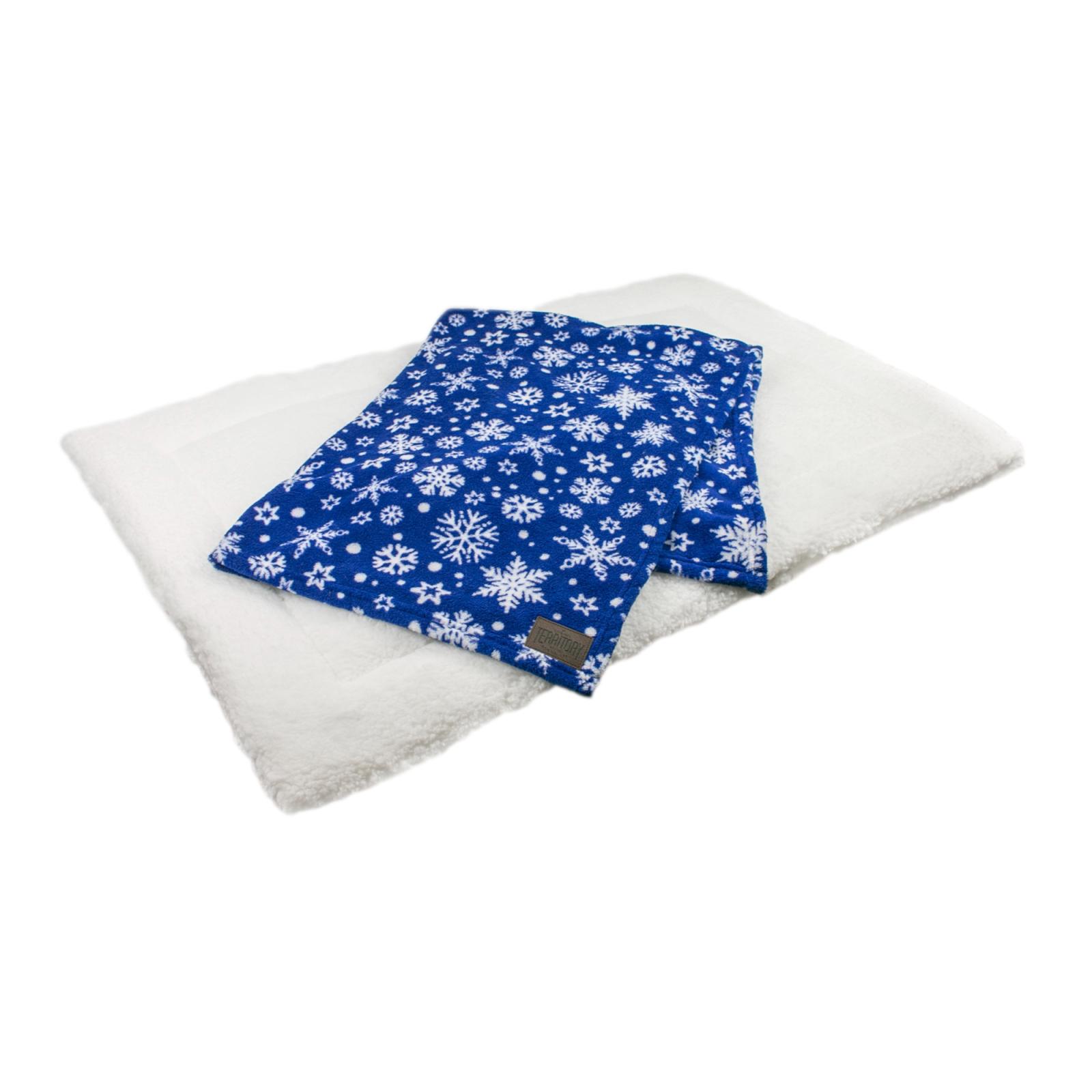 Original Territory Pet Bed and Blue Blanket Bundle