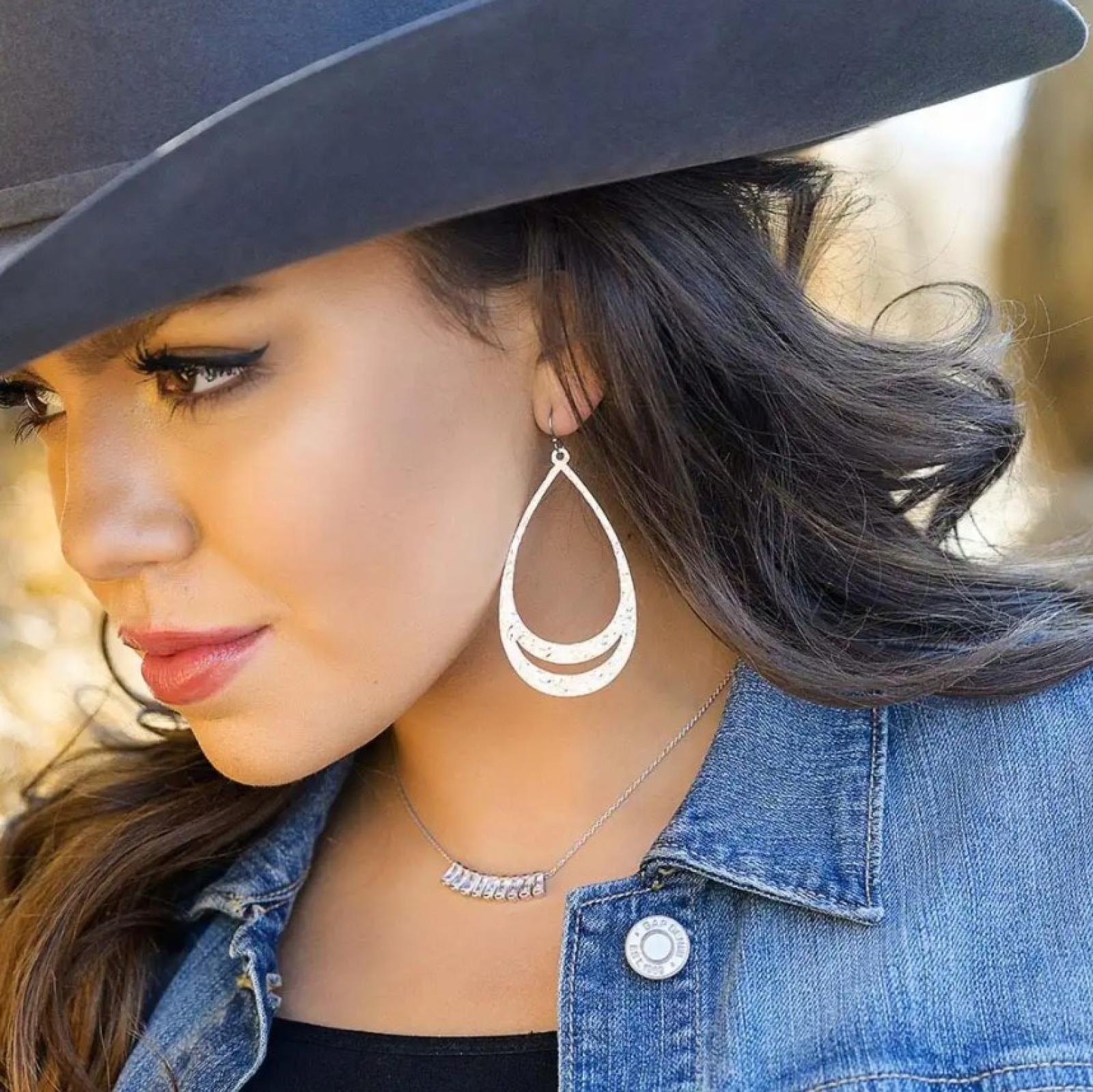 Montana Silversmiths Think Twice Teardrop Earrings On Model