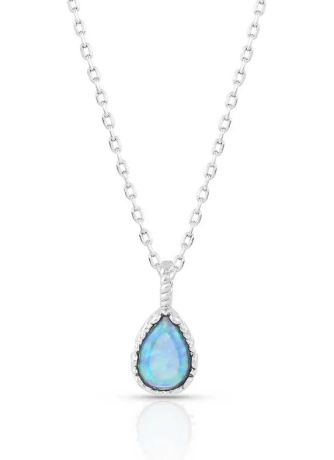 content/products/Montana Silversmiths Cool & Captivating Teardrop Pendant Necklace