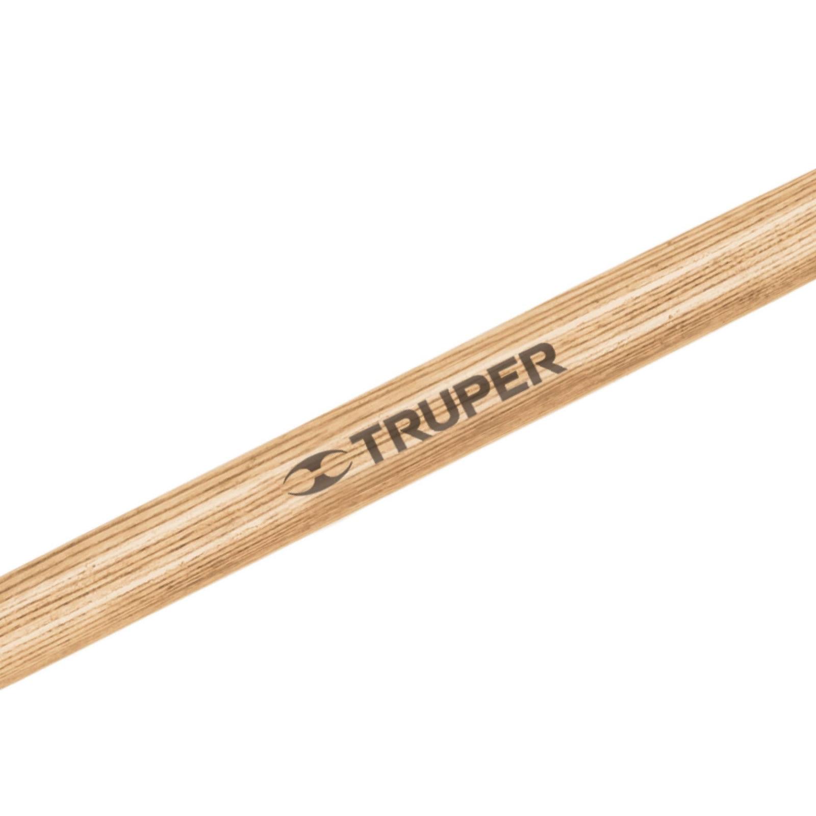Truper #12 D-Handle ABS Scoop
