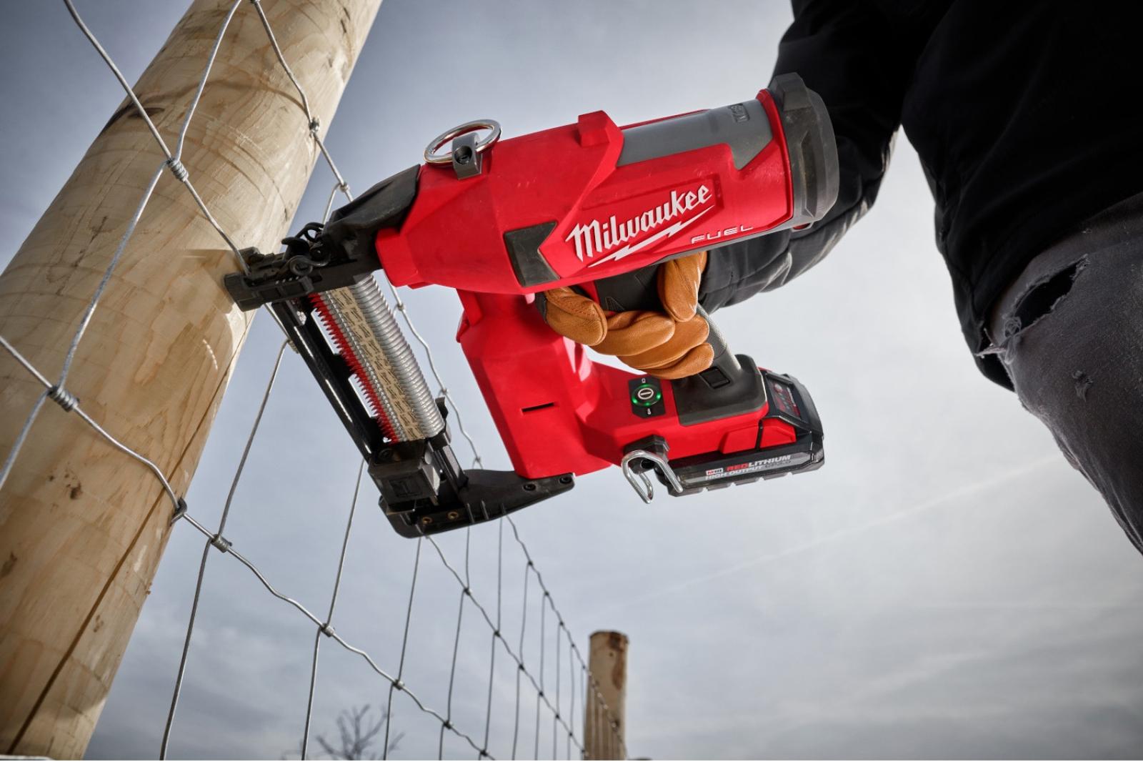 thumbnail image 2 of Milwaukee M18 Fuel Utility Fencing Stapler (Bare Tool) - 2843-20, 18V Lithium-Ion 2 of 6
