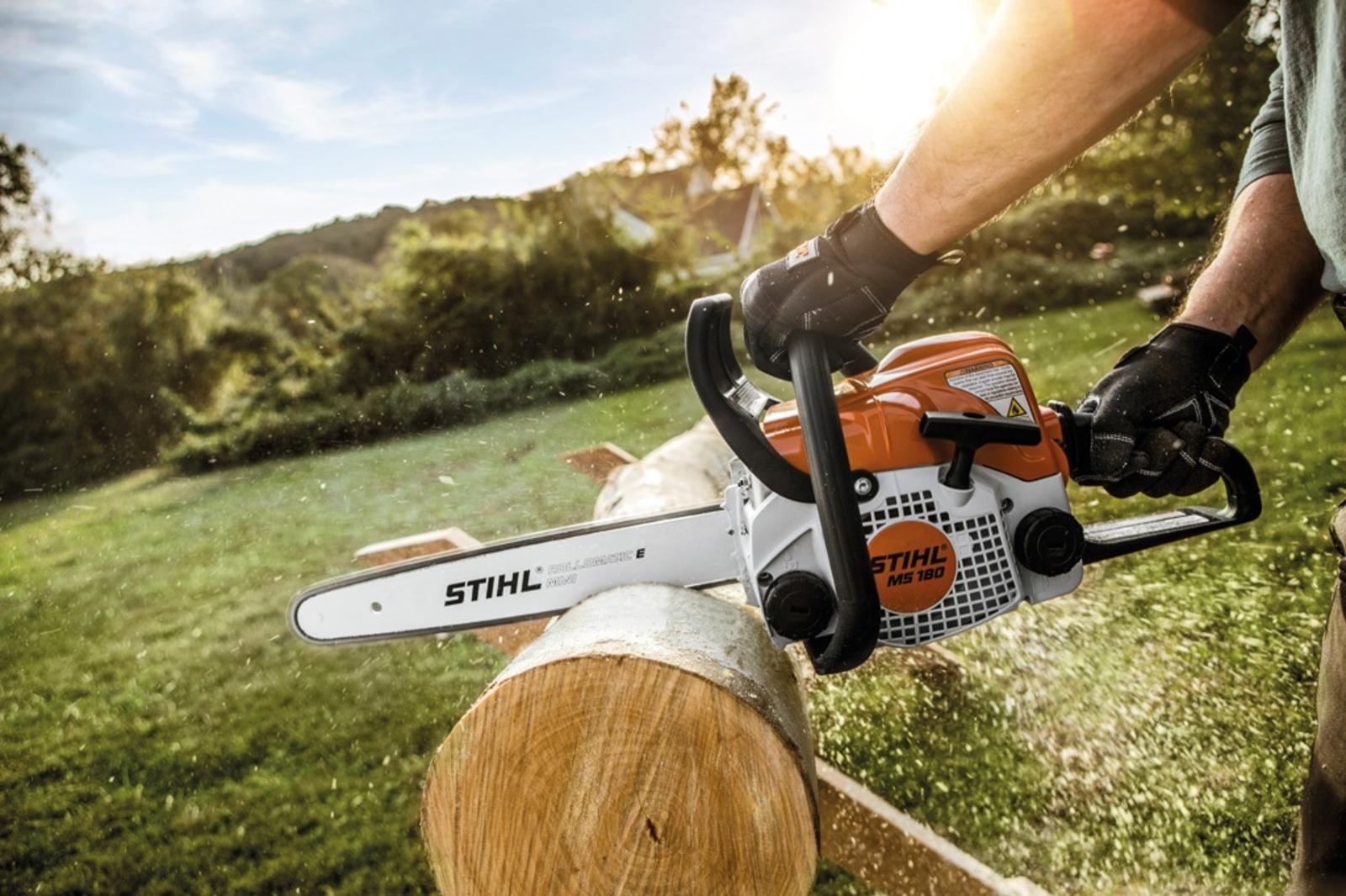 Stihl 2024 800 chainsaw