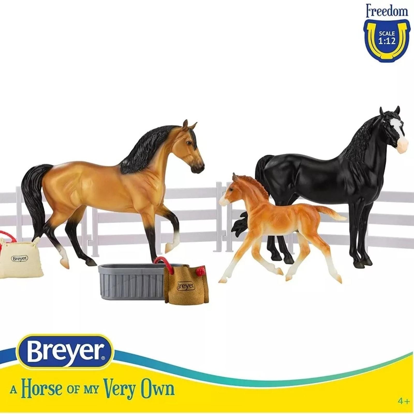 Breyer Animal Creations 1:12 Scale Model Horse Set Spanish Mustang Family