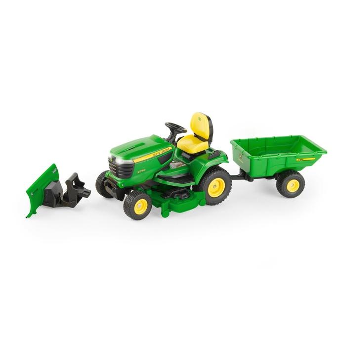 1:16 Big Farm  John Deere X758 Lawn Tractor