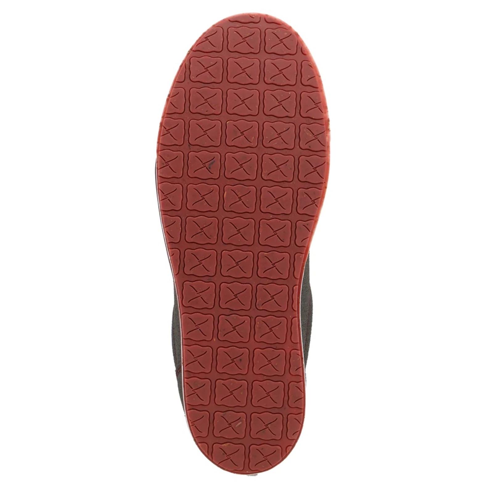 red/grey sole
