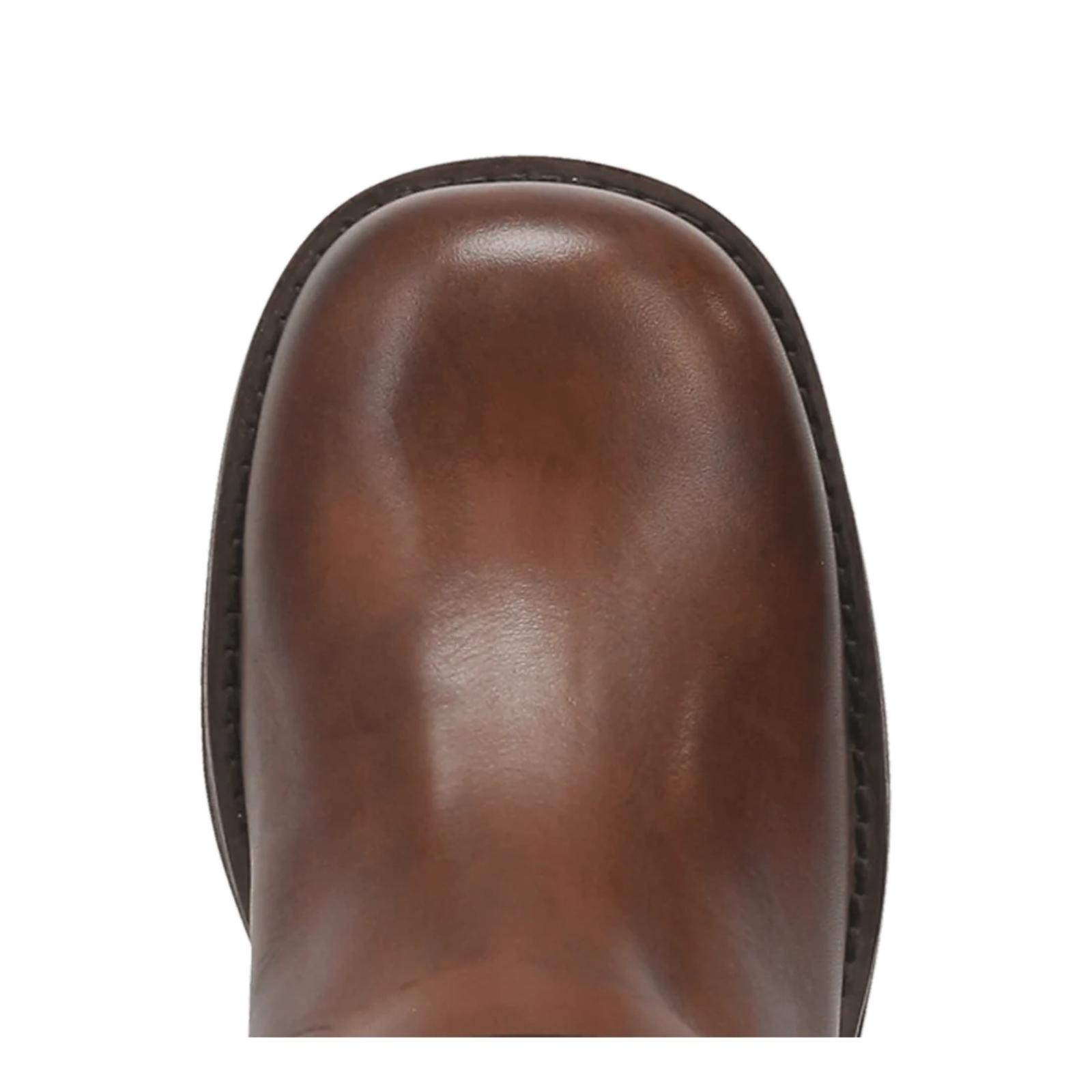 Brown Toe