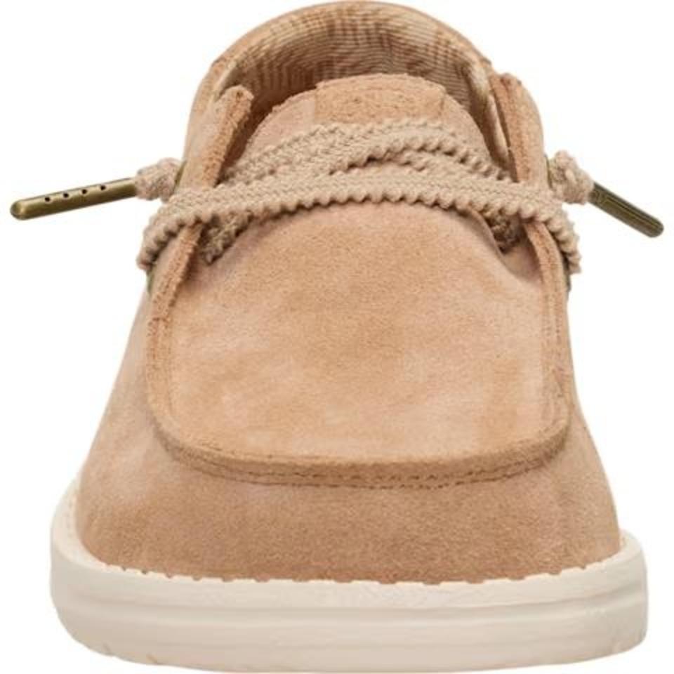 Tan Toe